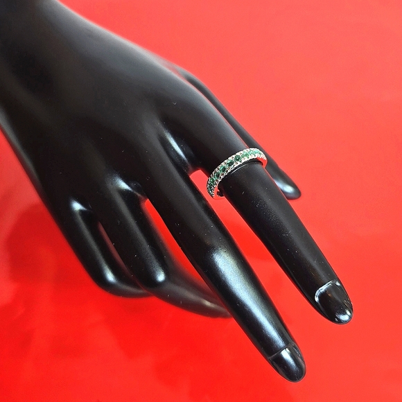 Natural Emerald 925 Sterling Silver Band - Picture 7 of 13